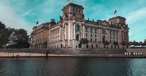 大数据判断数据变化趋势（大数据判断数据变化趋势分析）