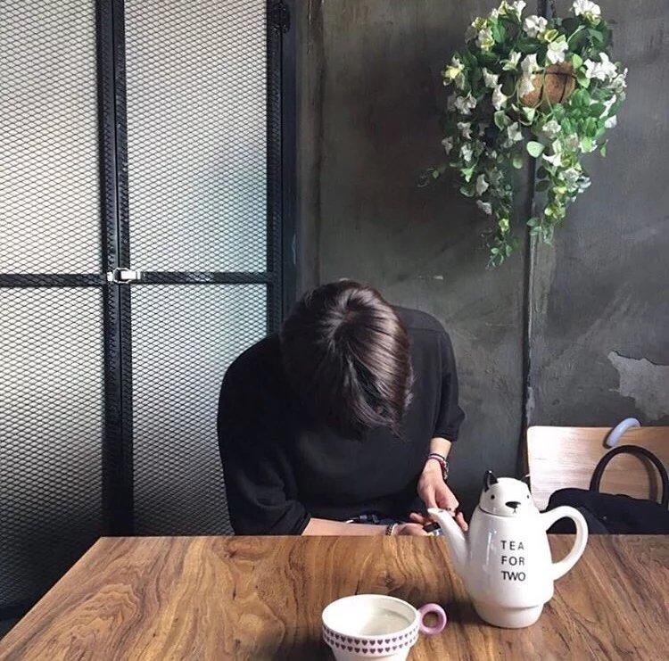 禄伦萍亚