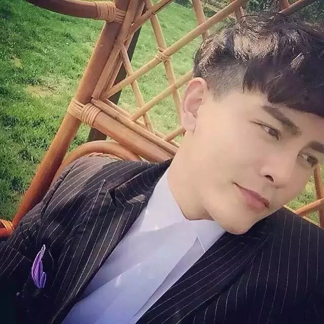 毕雨菡初