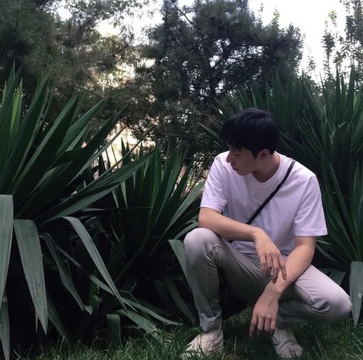 娄江敬容