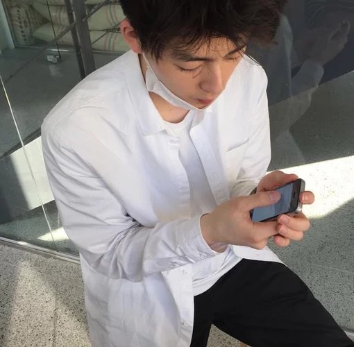 潘澜航士