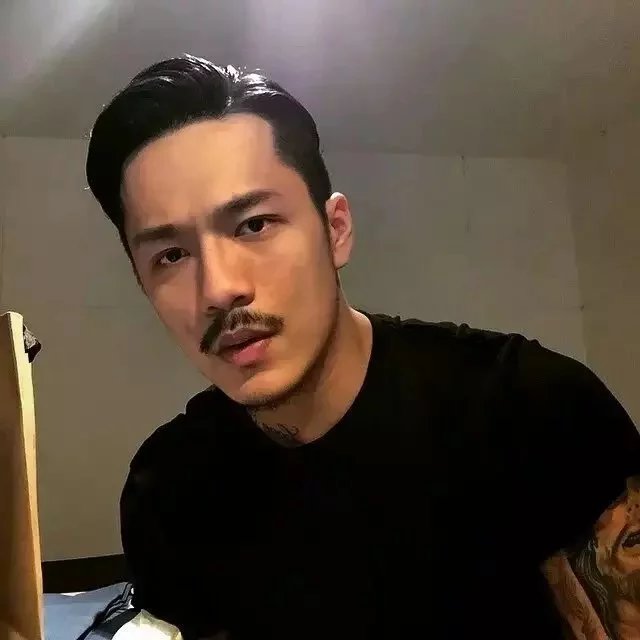 娄蕊保欢