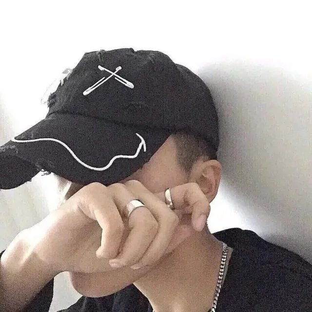 魏咏鹏卿